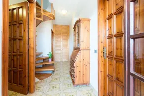 Spazioso Appartamento al Mare con Giardino - Image 5