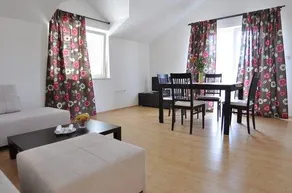 Nikola Apartments - Image 5