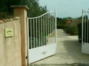 Chambres d'Hotes Villa L'Oliviere - Image 2