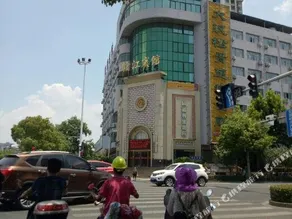 Ji'an Ganjiang Hotel - Image 2