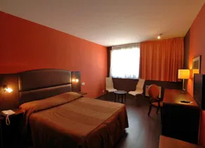 Hotel Des Dhuits - Image 4