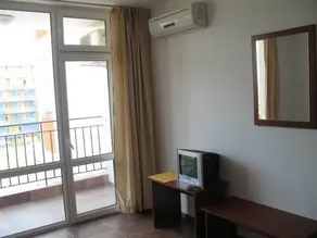 Abelia Apartments - Image 5