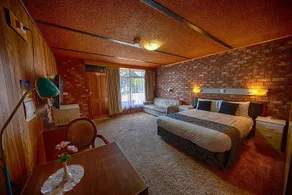 Heywood Motor Inn - Image 5