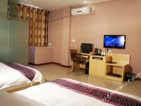 Lianyun Tianxia Business Hotel - Image 3