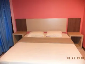 RedDoorz near RS RK Charitas Palembang - Image 5