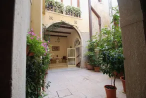 Venetsiya Villa - Image 2
