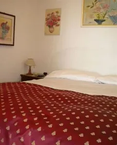 Villa Striano Capri - Guest House - Rooms Garden & Art - Image 2