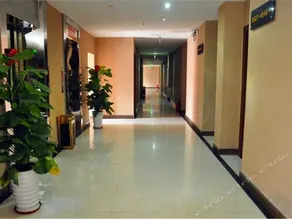 Xinyue Hotel (Shiling Leather City) - Image 3