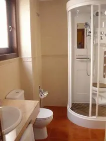 Hostal La Mancha - Image 5