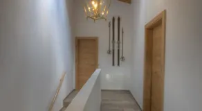 Deer & Dear Luxury Chalet - Image 3