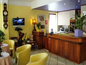 Hotel Garnì Orchidea - Image 4