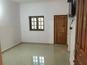 J S Holiday Guest House - Image 4