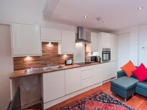 Charter House School Serviced Apartments - Image 3