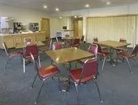 Travelodge Hotel - Image 3