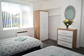 Kingfisher House - Image 4