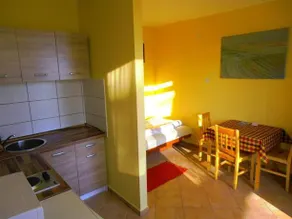Almádi Apartments - Image 4