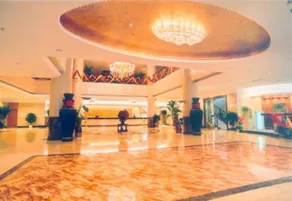 Qingdao Haida Academic Exchange Center (People's Hall Subway Station) - Image 3