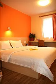 7 Days Inn West Street - Yangshuo - Image 2