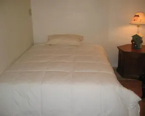 Utah International Hostel - Image 3