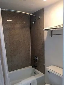Economy Inn - Image 3
