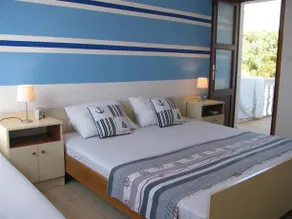GUEST HOUSE SUCURAJ - Image 5