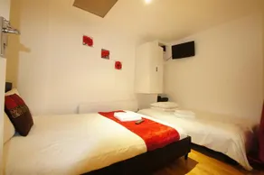 Covent Garden Townhouse - Image 5