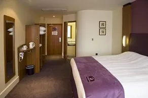 Premier Inn Lincoln Canwick - Image 5