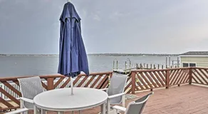 Home w/2 Kayaks Deck & Views on Narragansett Bay - Image 4