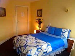 The White House Hotel - Image 3