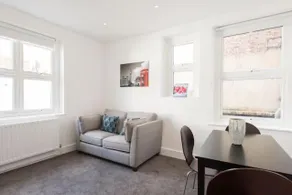 Kennington Apartment 1/Apartment - Image 4