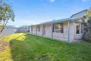 Peaceful Place in Goolwa Beach - Image 2