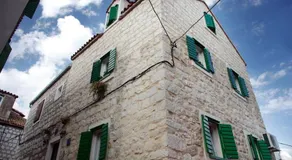 Royal Apartment Varos - Image 2