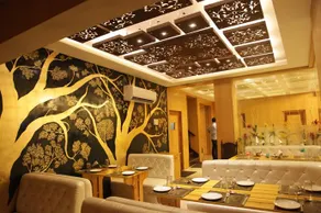 Hotel Sobhraj - Image 5