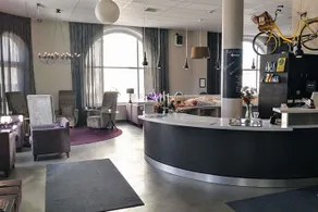 Clarion Collection Hotel Post - Image 5