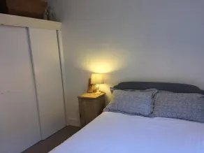 Library Apartment Edinburgh - Image 4