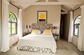 Rare Earth Country House - Image 3