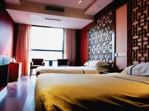 Junchen Business Hotel - Image 4