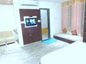 Hotel Gaurav Palace - Image 5