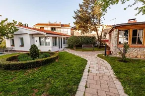 Villa Maria - Image 2