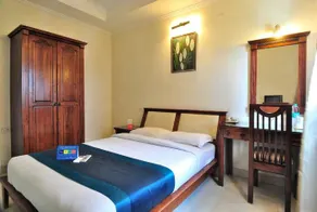 FabHotel Shivala-Assi Ghat - Image 3