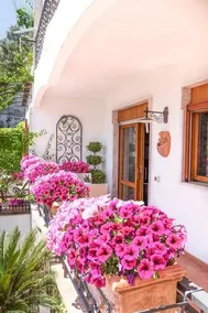 Magnolia House - Image 5