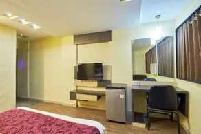 Hotel Akash Surat - Image 4