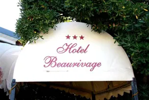 Hotel Beaurivage - Image 2