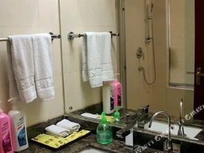 Chenlong International Hotel - Image 5