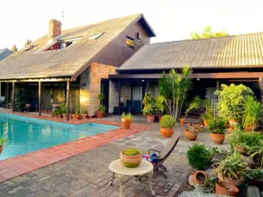 Stunning Home Next To Park - Image 5