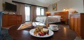 Tinos Hotel - Image 5