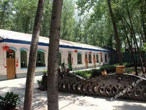 Jinzhong Qixian Danfengge Shengtai Hotel - Image 3