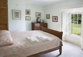 Lough Bishop House Farm Stay - Image 4