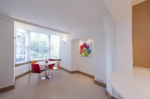 Capital Retreats - Hill Street Lane - Image 4