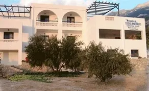 Mousses Studios & Apartments - Image 2